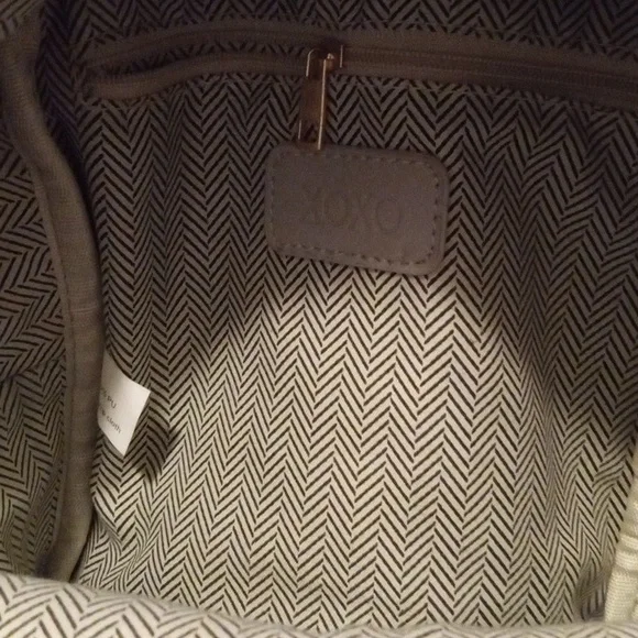 XOXO grey backpack - Picture 2 of 2